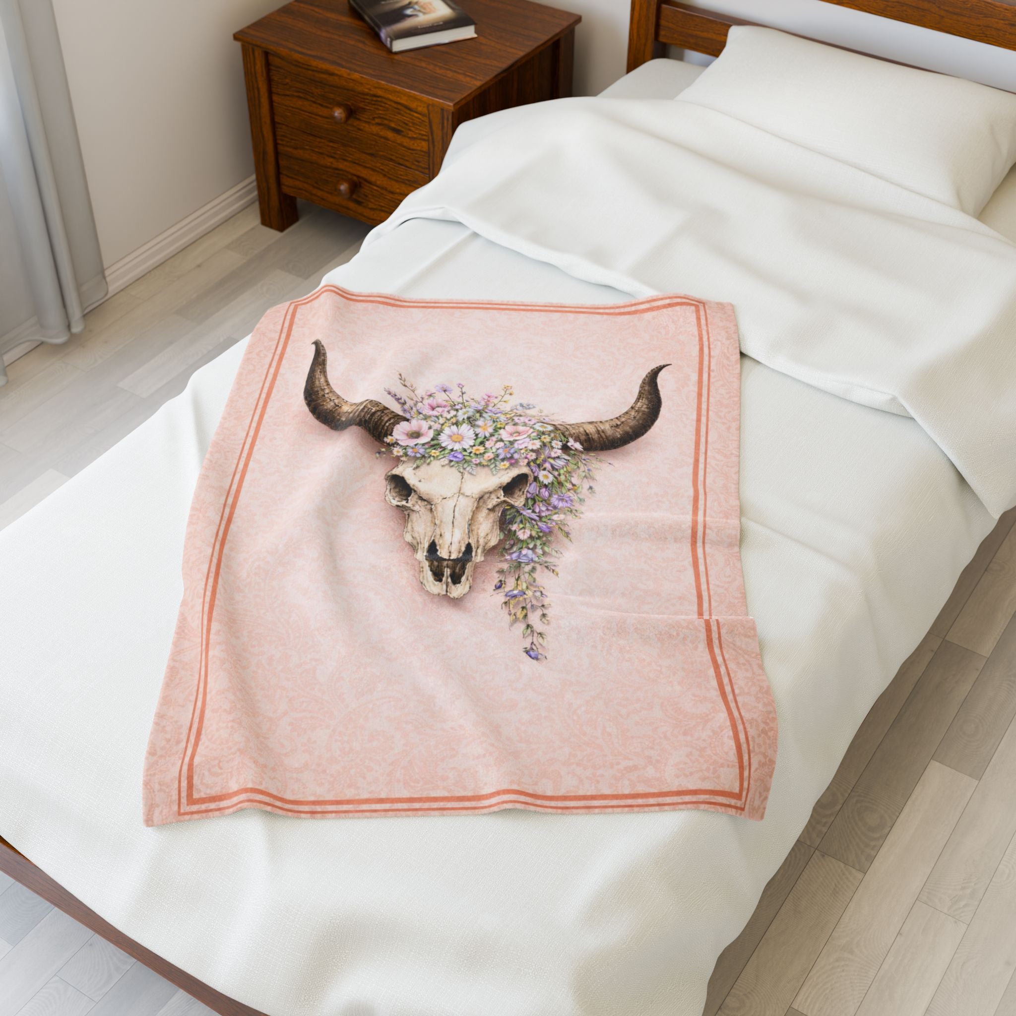 Boho Bull Skull Floral Velveteen Plush Blanket — Soft Southwestern Throw for Bedroom & Living Room