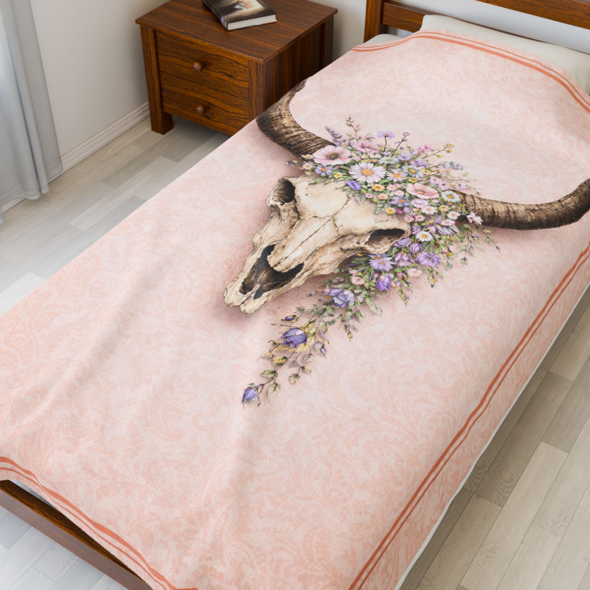 Boho Bull Skull Floral Velveteen Plush Blanket — Soft Southwestern Throw for Bedroom & Living Room